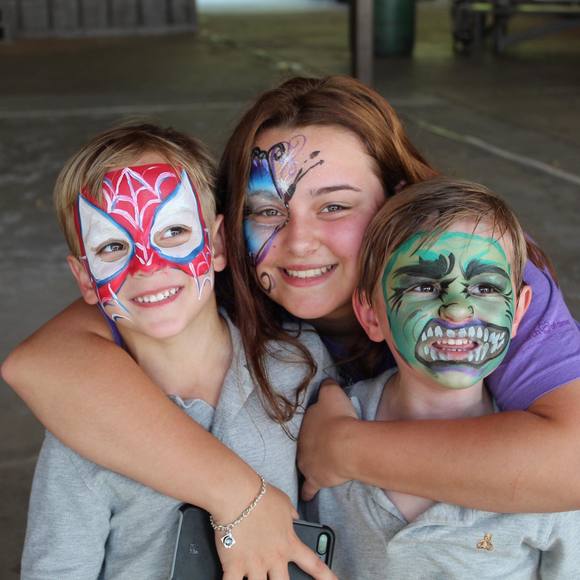 Meet your Posher, Lindsey - Picture 1 of 1